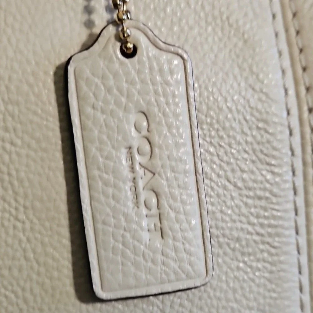Coach Kelsey Satchel Chalk White Pebble Leather Handbag F59325‎ Gold Hardware